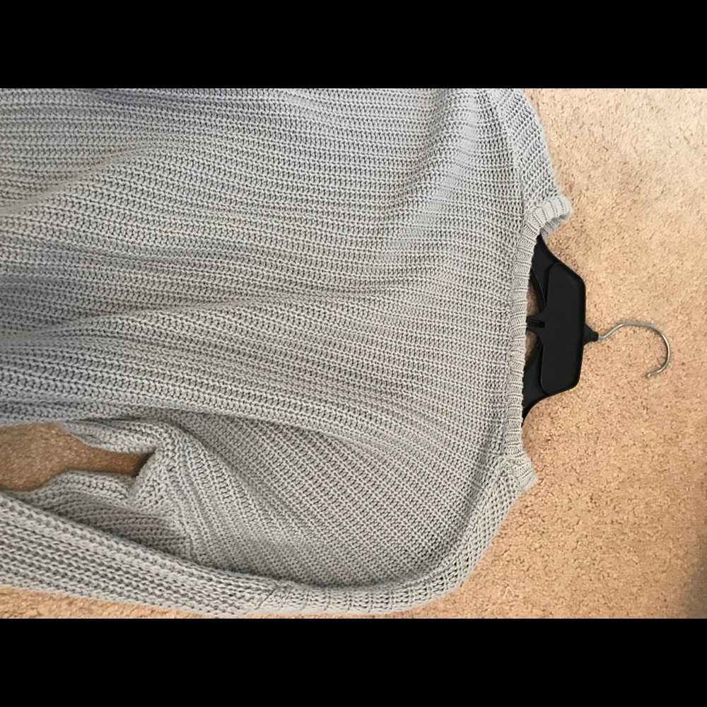 Sweater - Picture 3 of 3